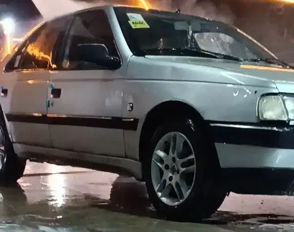 405نقره ای|خودرو سواری و وانت|نجفآباد, یزدانشهر|دیوار