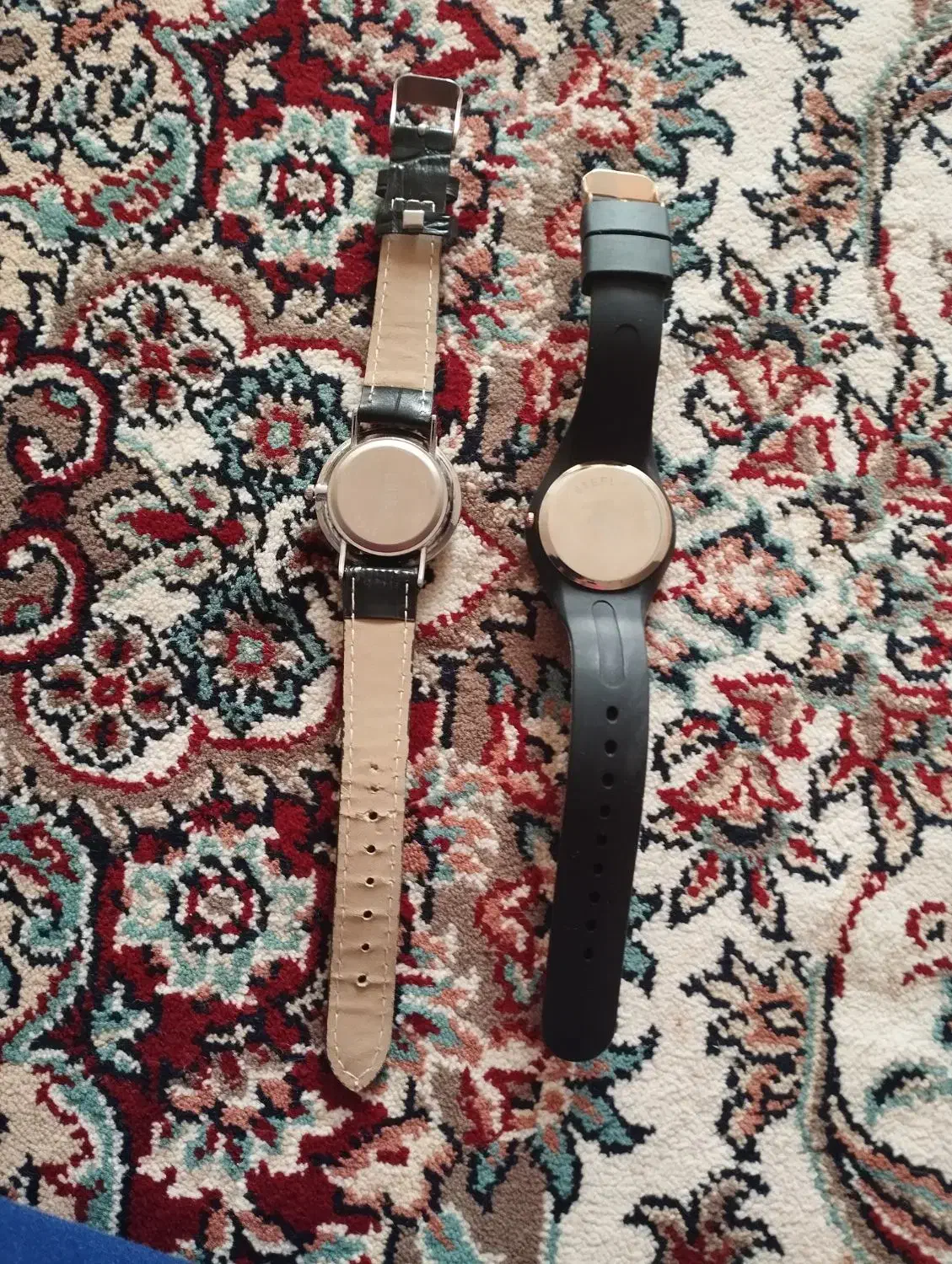 دو عدد ساعت دخترانه شیک و سالم|ساعت|نهاوند, |دیوار