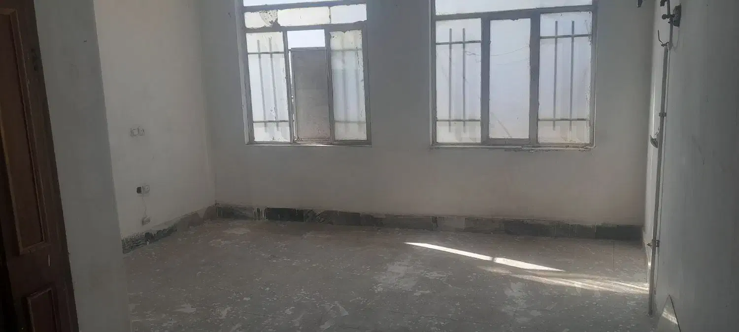 ۵۵متری سه طبقه ۱۲متر گارگر کوچه شهید بیریا|اجارهٔ خانه و ویلا|بروجرد, |دیوار