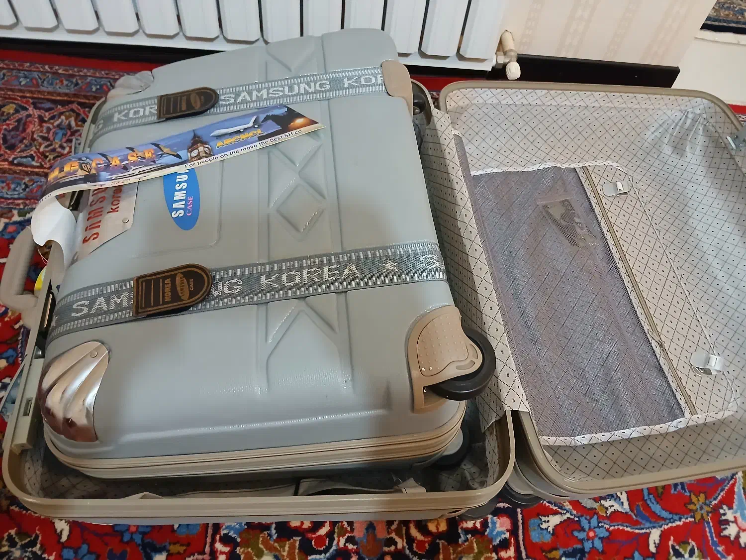 چمدان مسافرتی|کیف، کفش، کمربند|اراک, |دیوار