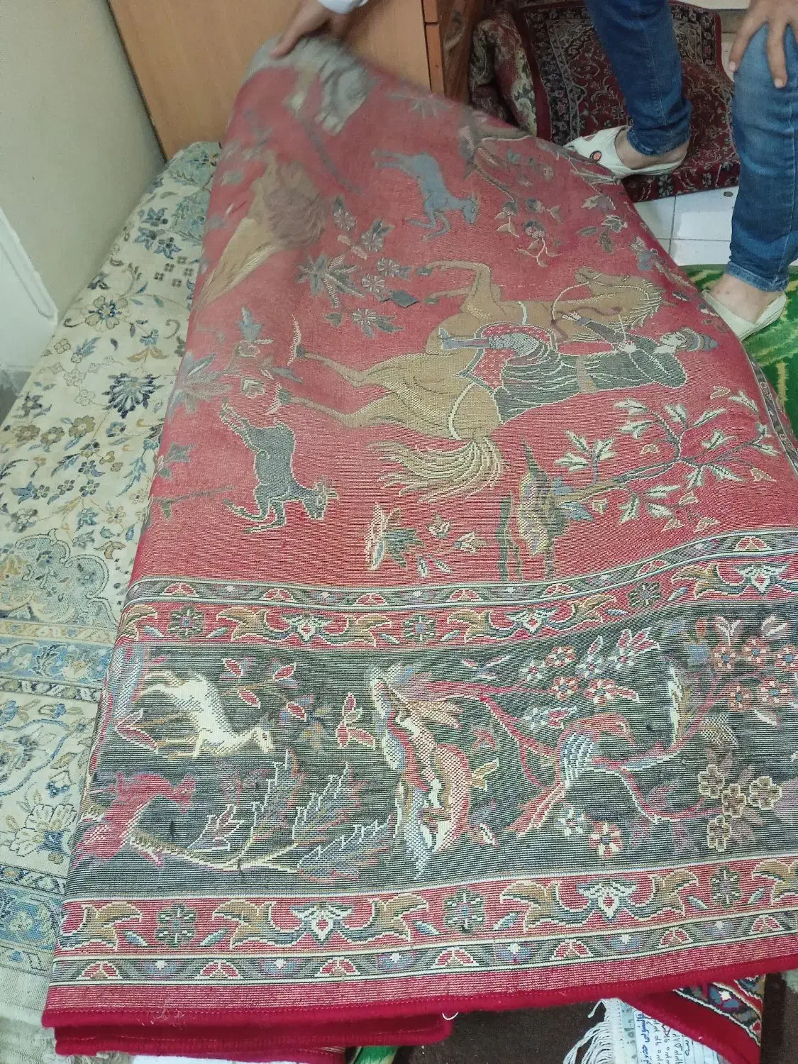 دوعد فرش ۱۲متری سالم بدونه سوختگی|فرش|تهران, جنت‌آباد جنوبی|دیوار