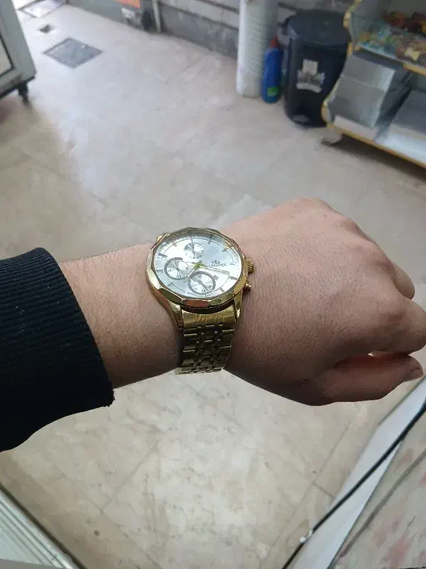 ساعت مچی|ساعت|خوی, |دیوار