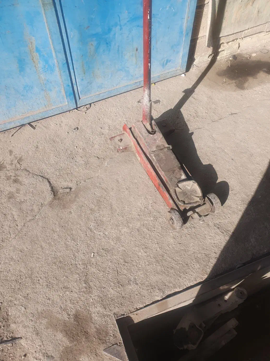 جک سوسماری ۲/۵تن تبریز|ابزارآلات|هرسین, |دیوار