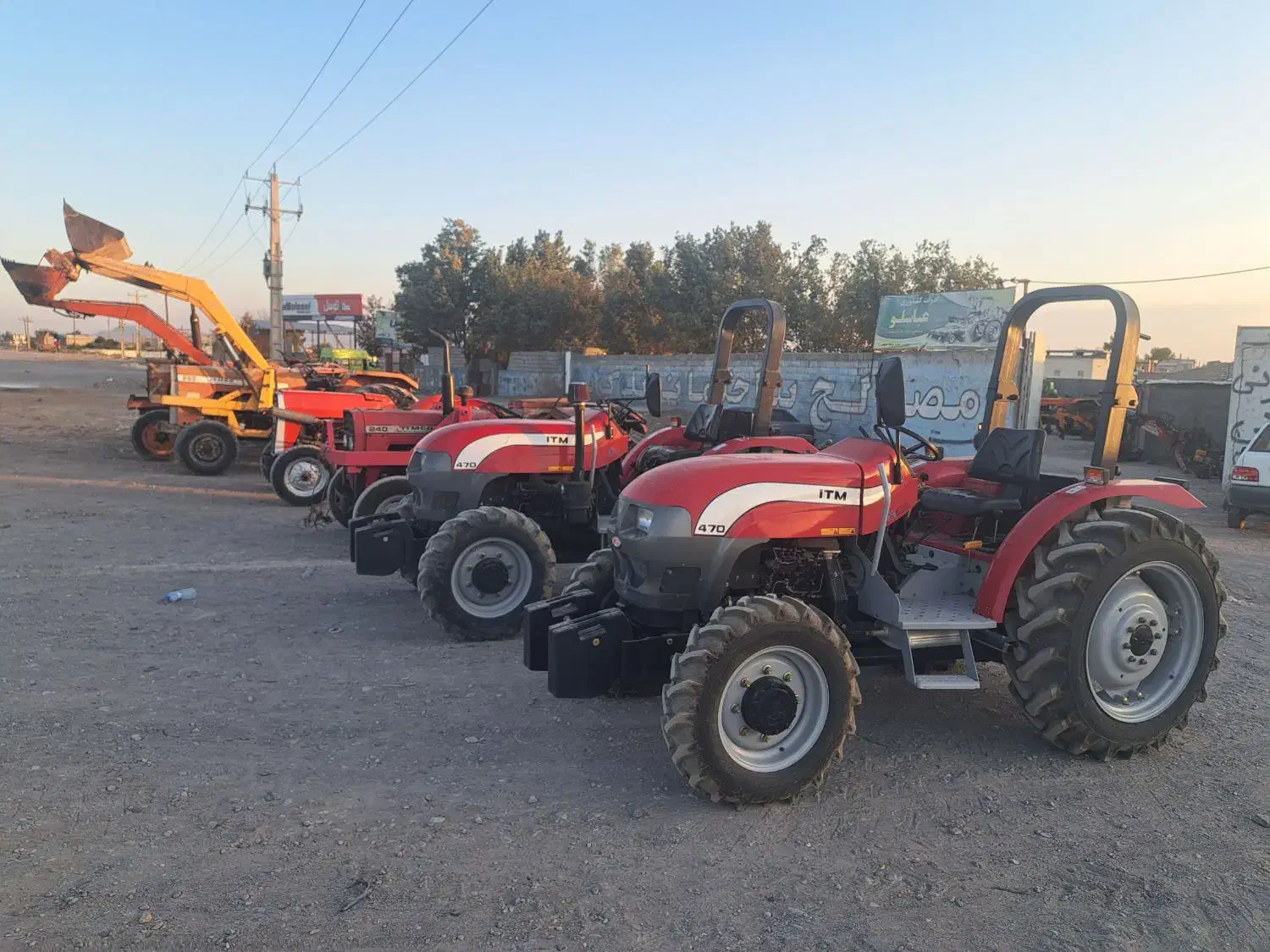 نمایشگاه تراکتور|خودرو سنگین|کرمان, |دیوار