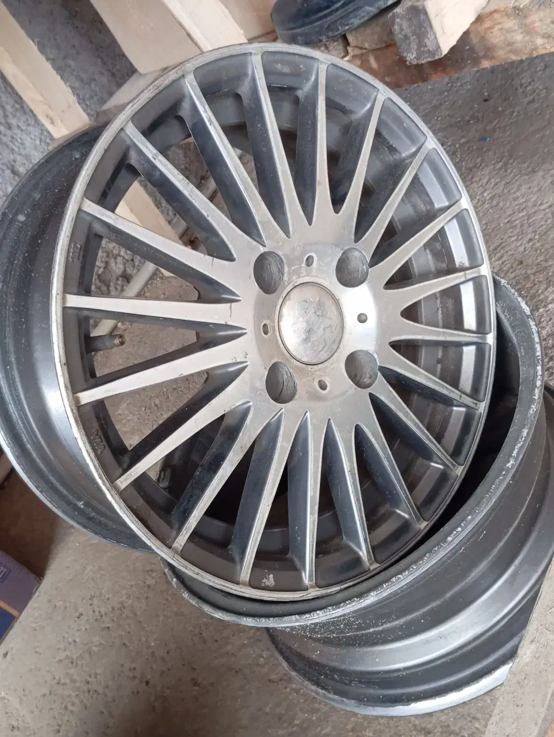 چهار حلقه رینگ سایز ۱۴ بدون لاستیک|قطعات یدکی و لوازم جانبی|صومعه‌سرا, |دیوار