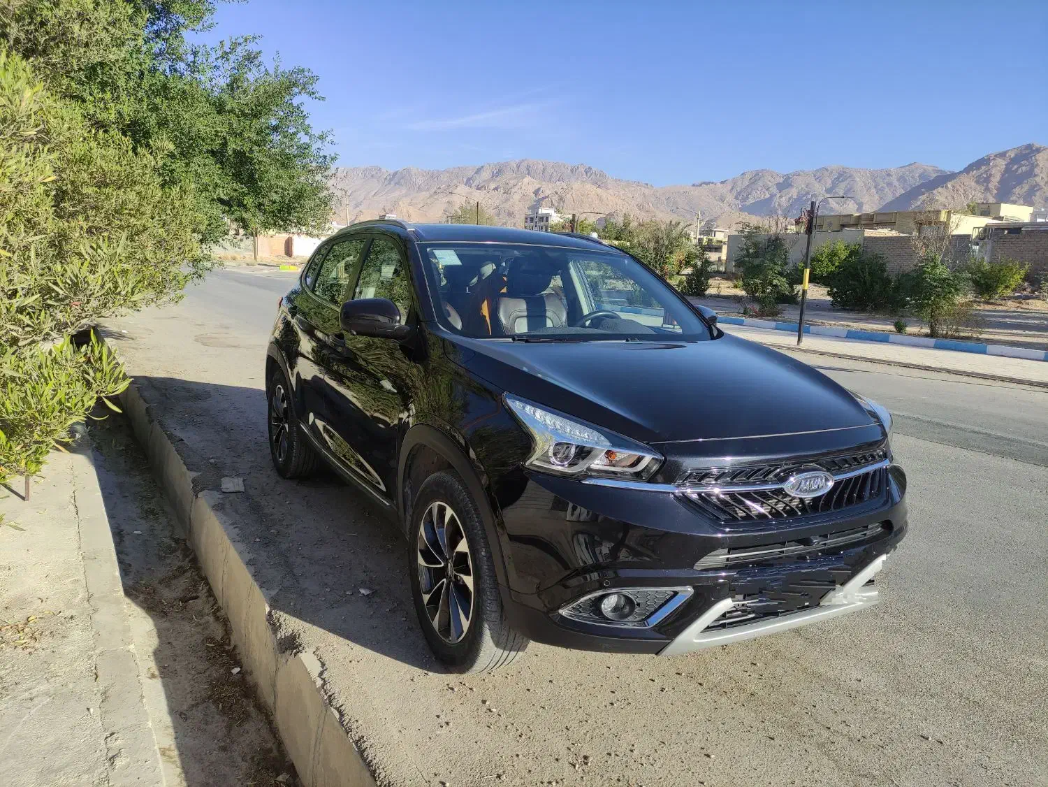 تیگو 7 کارمندی|خودرو سواری و وانت|شیراز, پارک آزادی|دیوار