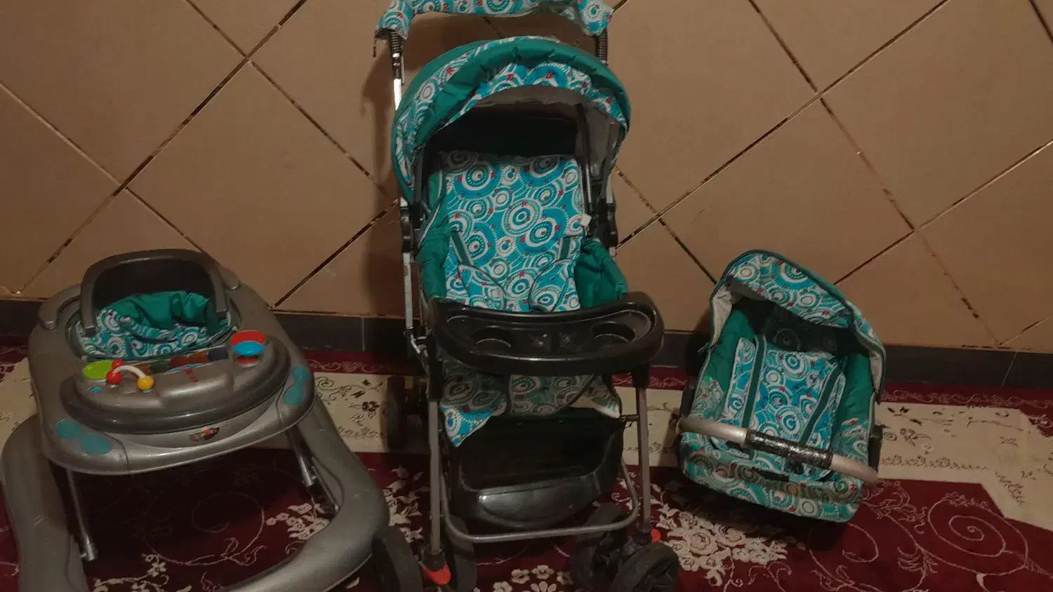 فروشلوازمکودک|کالسکه و لوازم جانبی|میناب, |دیوار