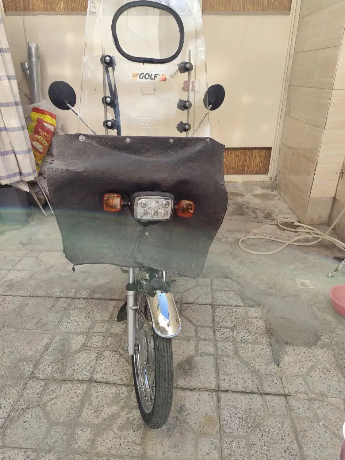 موتور توریست|موتورسیکلت|اصفهان, حصه شمالی|دیوار