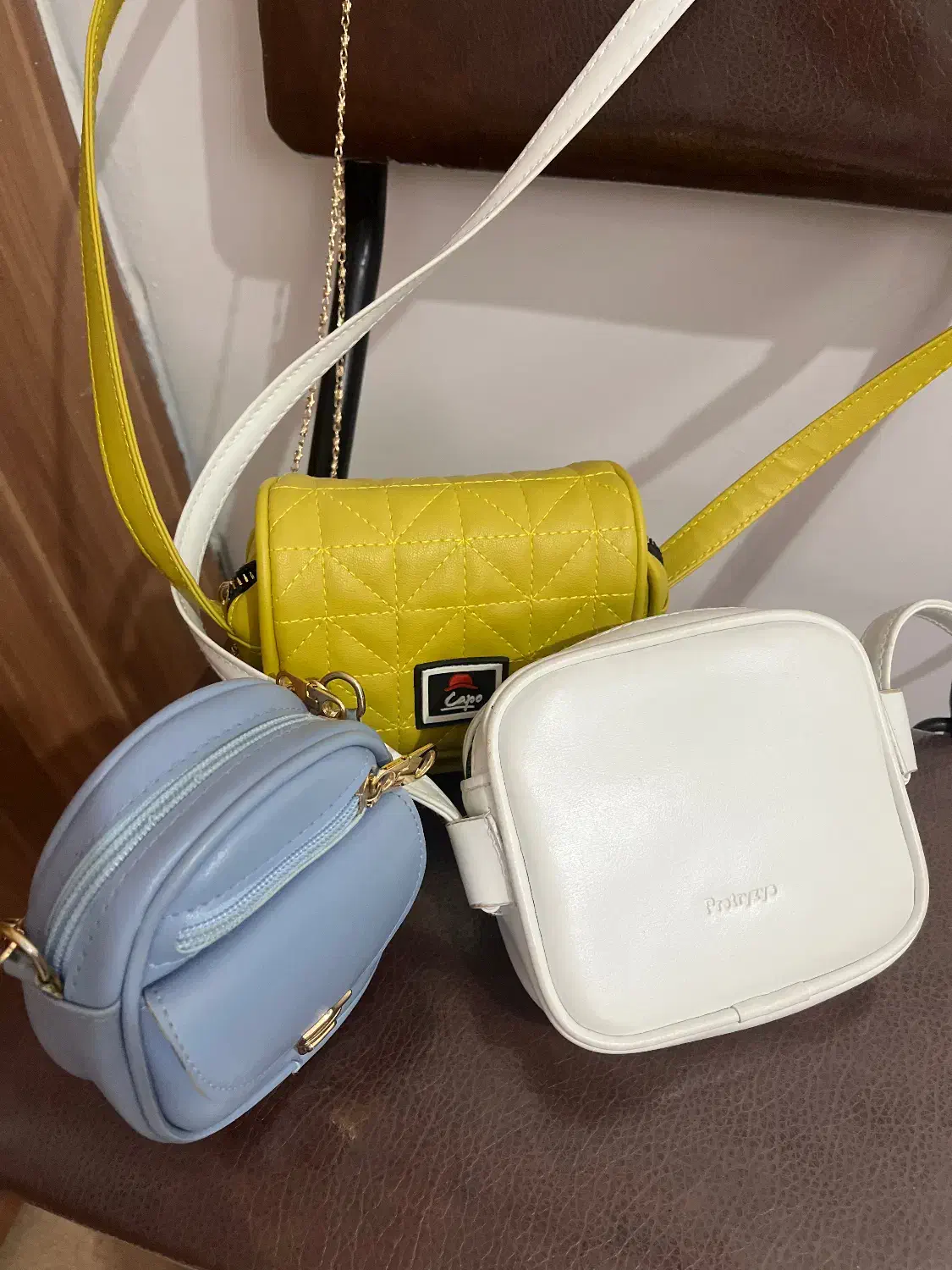 مقداری کیف و کفش و لباسو|حراج|بجنورد, |دیوار