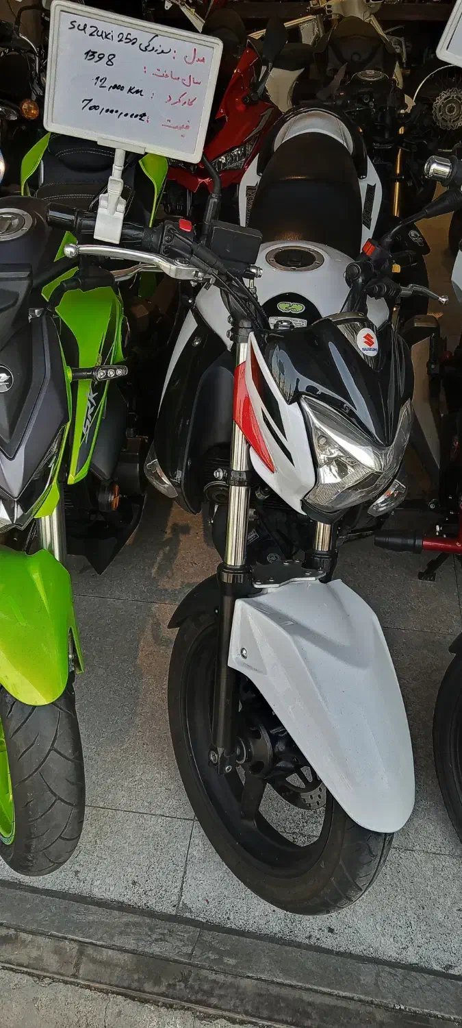 Suzuki inazuma|موتورسیکلت|تهران, تهران‌نو|دیوار
