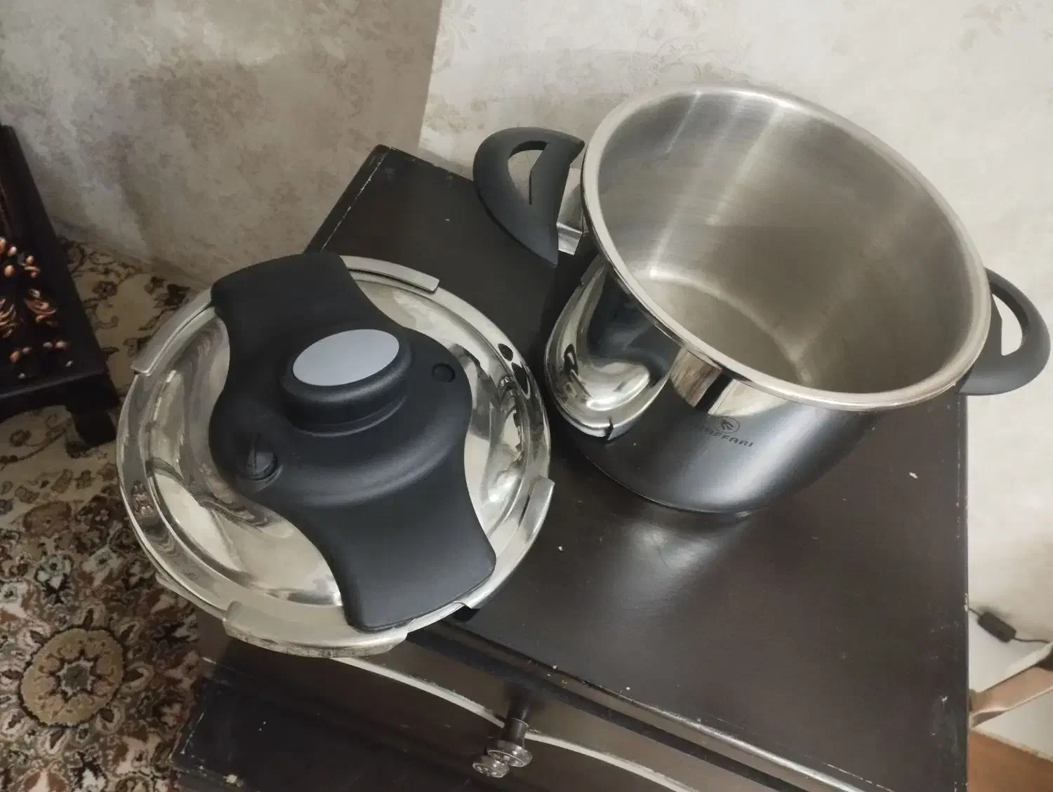 زود پز استیل کاملا نو نصف قیمت بازار|ظروف پختوپز|میانه, |دیوار