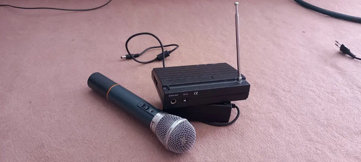 میکروفن بی سیم سیکاکو|آلات موسیقی|بجنورد, |دیوار