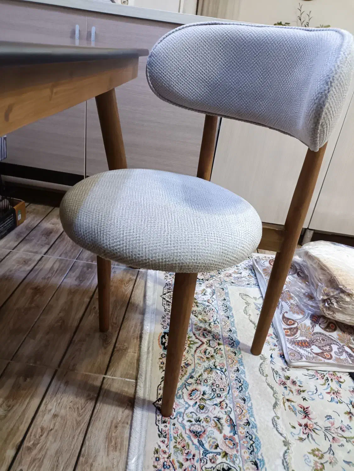 میز غذا خوری|میز و صندلی غذاخوری|اشنویه, |دیوار