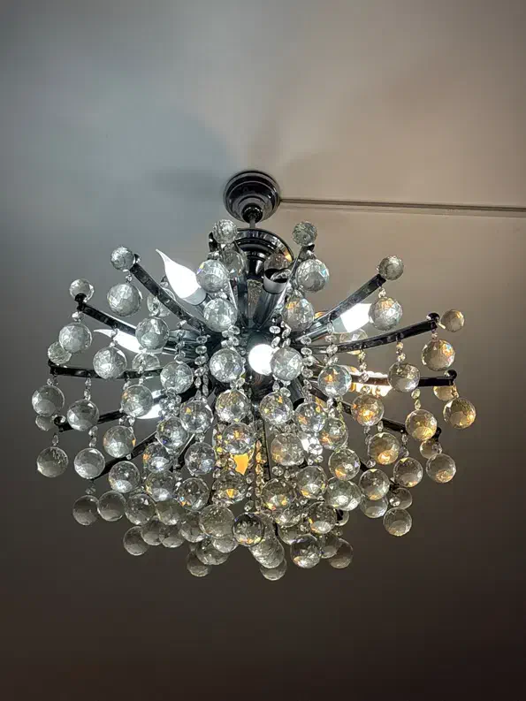 دو عدد لوستر کریستال|لوستر و چراغ آویز|گرگان, |دیوار