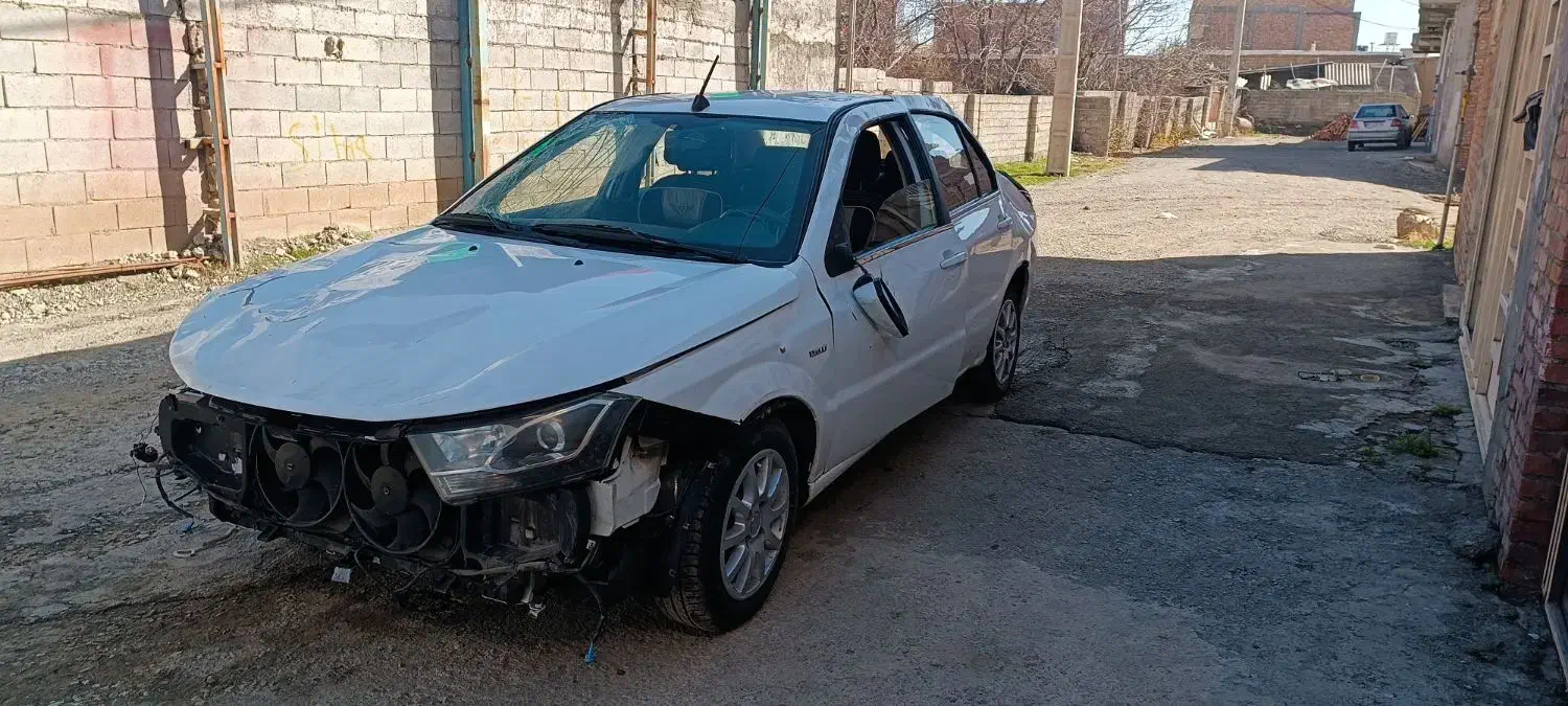 دنا تصادفی|خودرو سواری و وانت|نقده, |دیوار