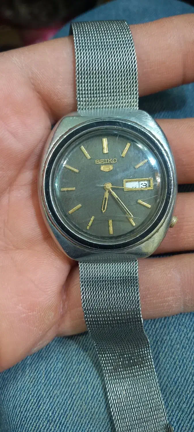 ساعت قدیمی|ساعت|کبودرآهنگ, |دیوار