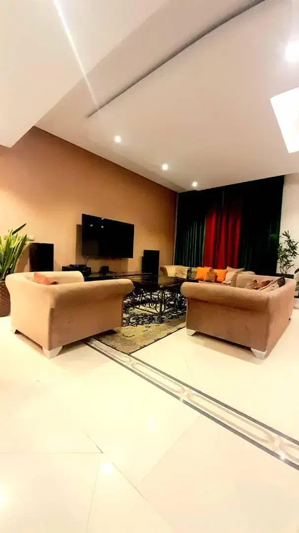 فرمانیه ۲۳۰ متر ۳ خوابه استخر و لابی|فروش آپارتمان|تهران, حکمت|دیوار