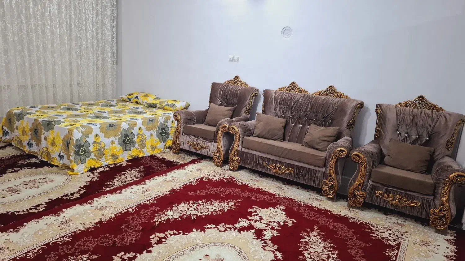 اجاره روزانه منزل دربستی همکف درمصلی۲ نزدیک حرم|اجارهٔ کوتاه‌مدت آپارتمان و سوئیت|مشهد, جلالیه|دیوار
