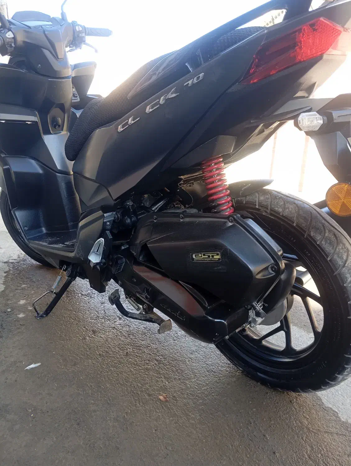 موتور کلیک واریو 170|موتورسیکلت|سنندج, |دیوار