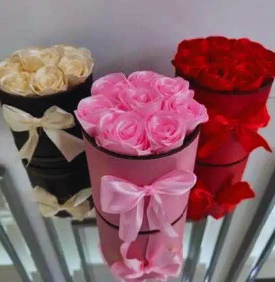 دست گل و باکس ربانی|گل مصنوعی|بهاباد, |دیوار