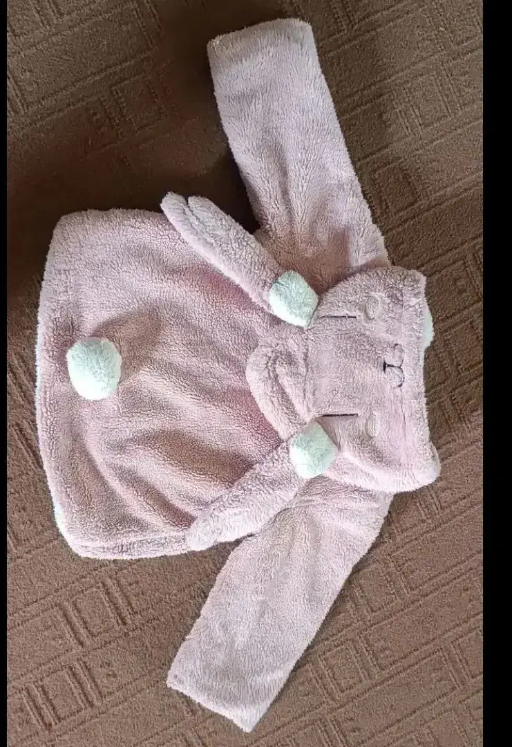 کاپشن دخترانه|کفش و لباس بچه|آزادشهر, |دیوار