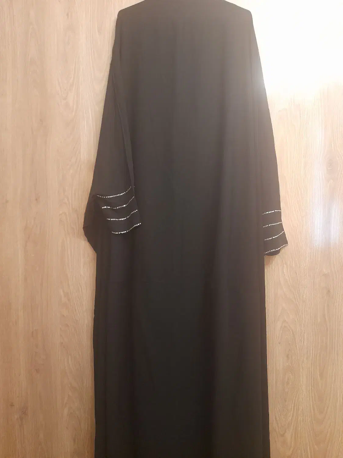 چادر عبایی|لباس|شیراز, پودنک|دیوار