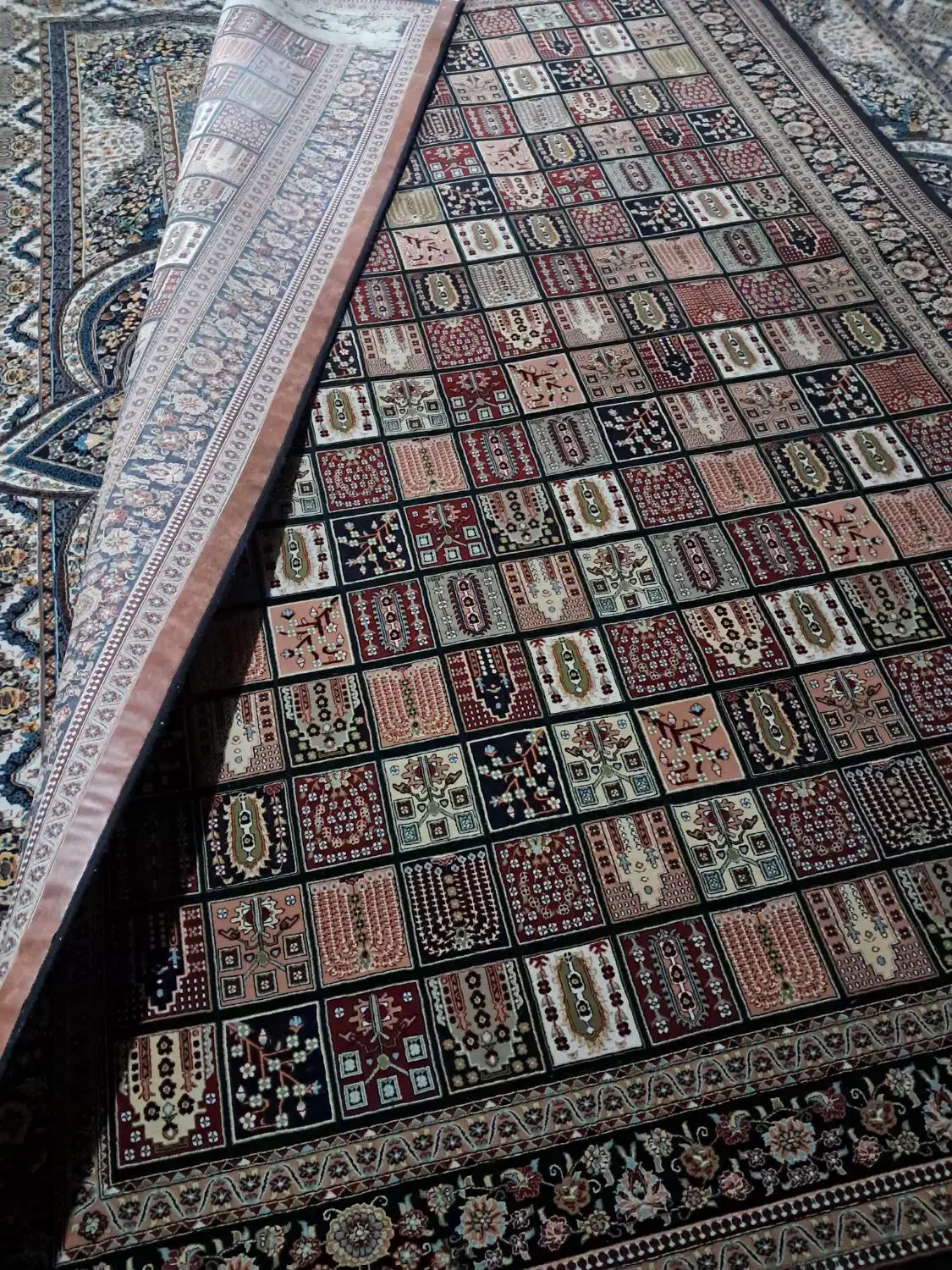 یدونه۶یدونه۴یدونه۲ خشتی سورمه ای ۷۰۰شانه مشهد|فرش|تهران, سجاد|دیوار