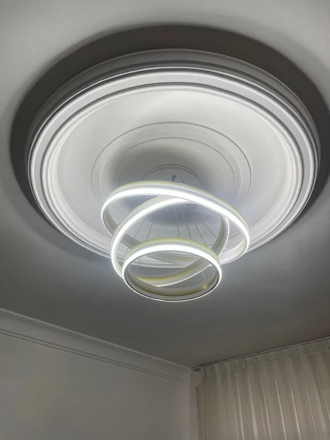 لوستر مدرن|لوستر و چراغ آویز|همدان, |دیوار