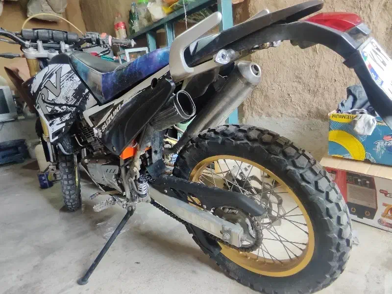 تریل روان در حد نو|موتورسیکلت|شاهرود, |دیوار