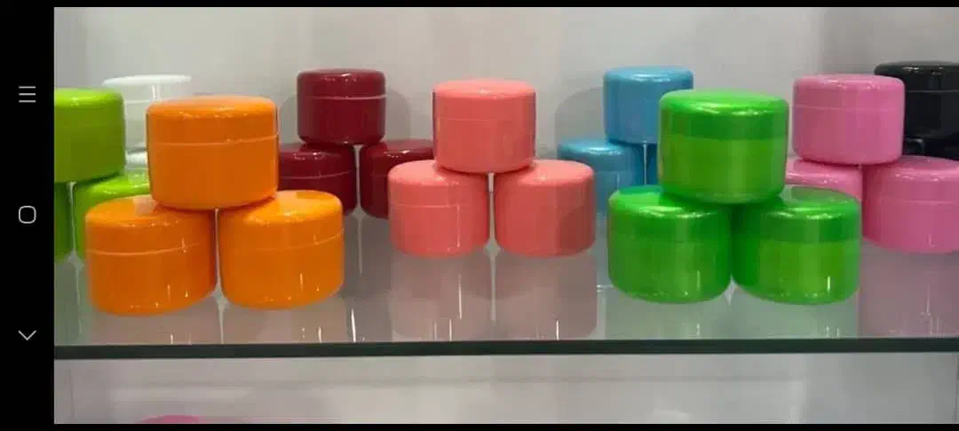 فروش انواع کرم های دارویی برپایه ۹۰درصد مواد طبیعی|آرایشی، بهداشتی، درمانی|داراب, |دیوار