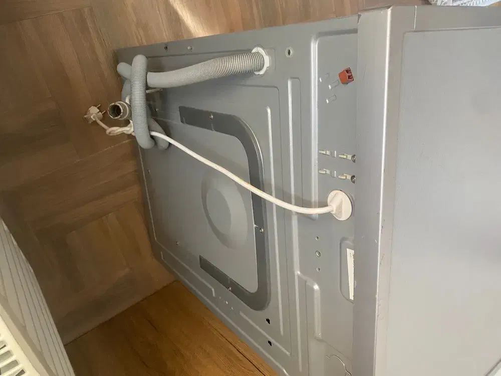 ماشین لباسشویی|ماشین لباسشویی و خشککن لباس|صومعهسرا, |دیوار