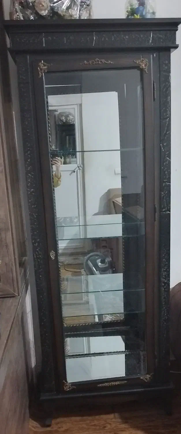 بوفه و میز عسلی درحد نو|بوفه، ویترین، کنسول|رشت, توشیبا|دیوار