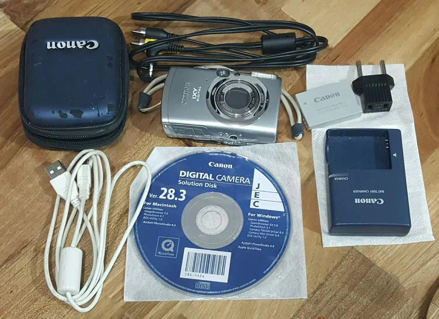 دوربین canon مدل IXY800IS|دوربین عکاسی و فیلم‌برداری|شیراز, قدوسی غربی|دیوار