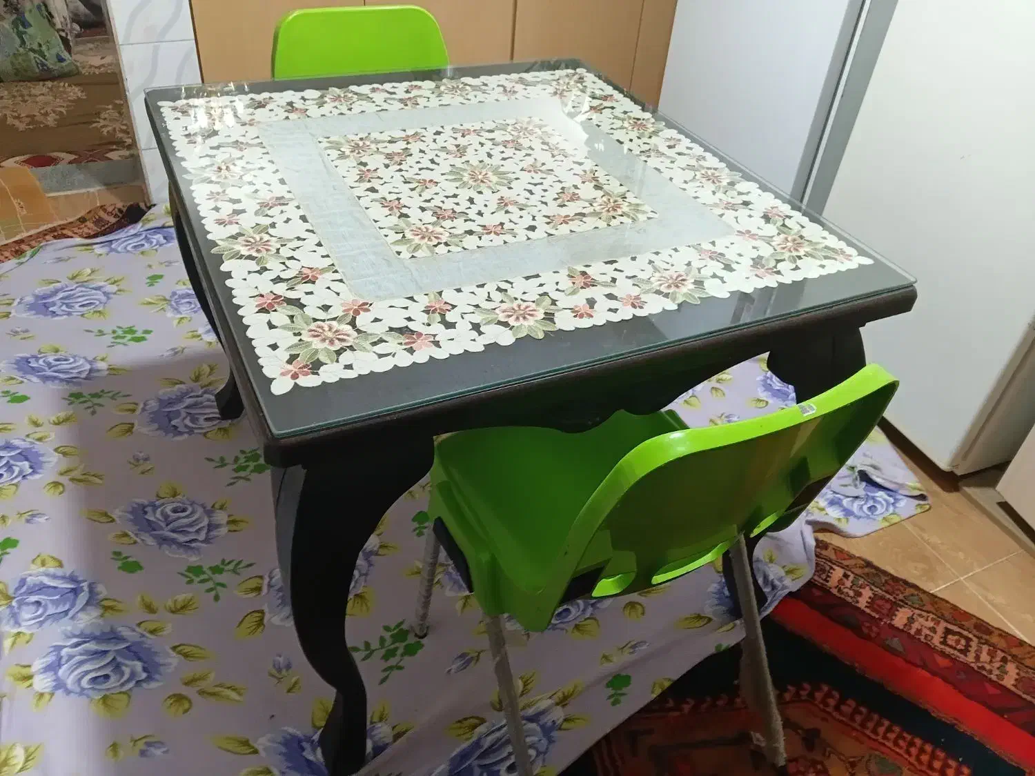 میز نهار خوری چهار نفره|میز و صندلی غذاخوری|سهند, |دیوار