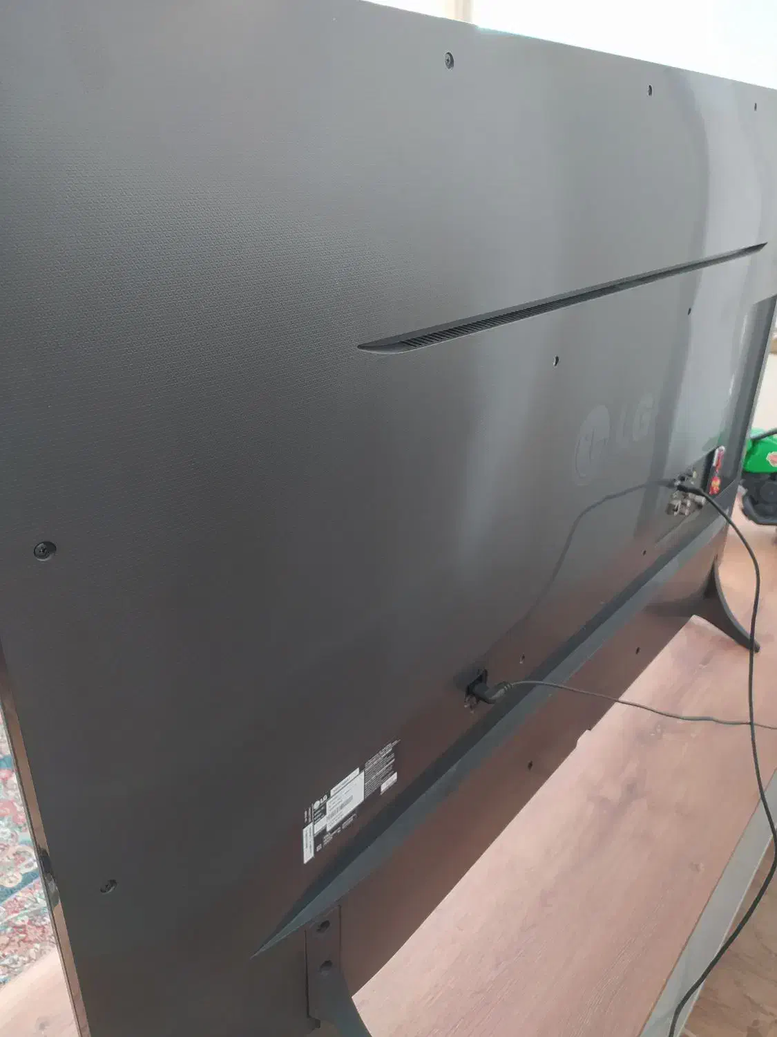 LED LG|تلویزیون و پروژکتور|شاهین‌شهر, شهرک هشت بهشت|دیوار