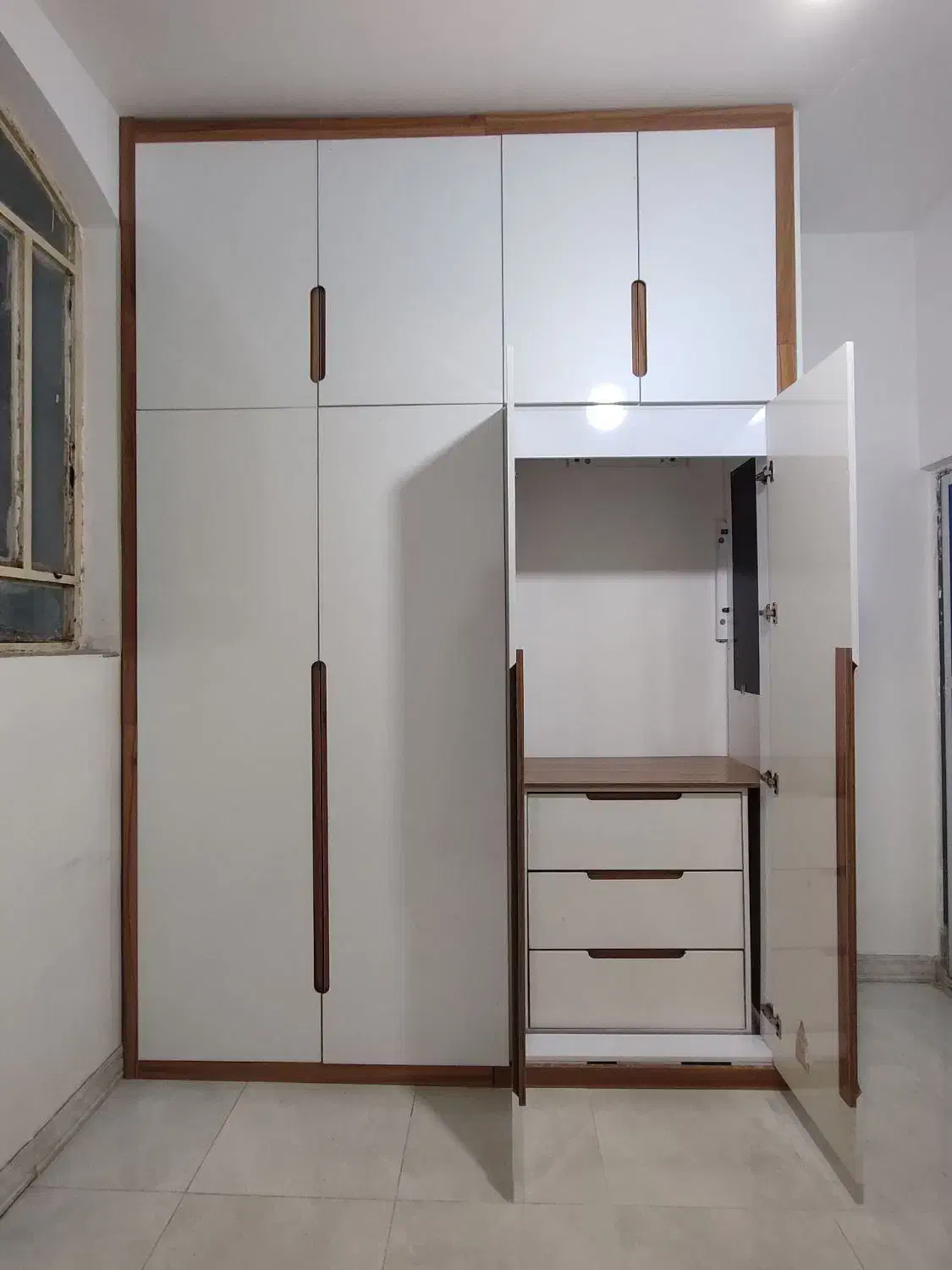 ساخت انواع کمد دیواری|جاکفشی، کمد، دراور|بروجرد, |دیوار