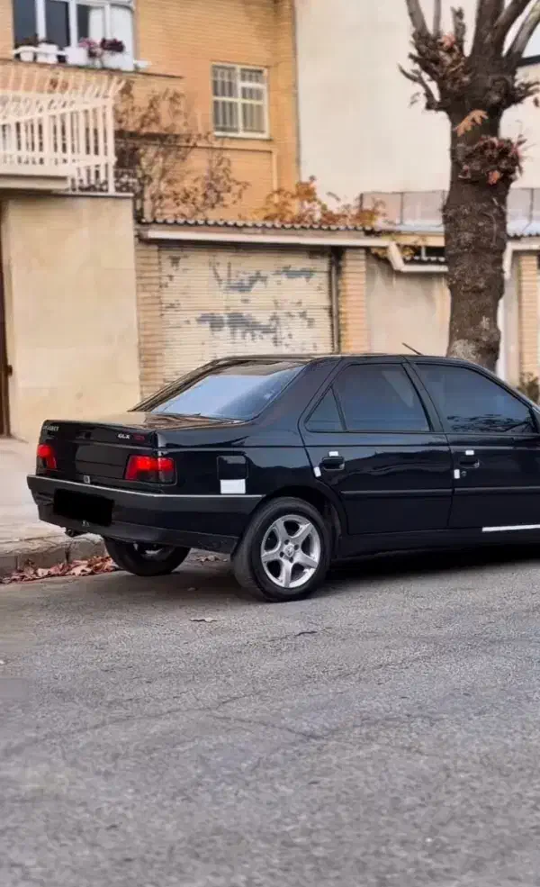 پژو 405 شیشه در حد اتاق|خودرو سواری و وانت|بانه, |دیوار