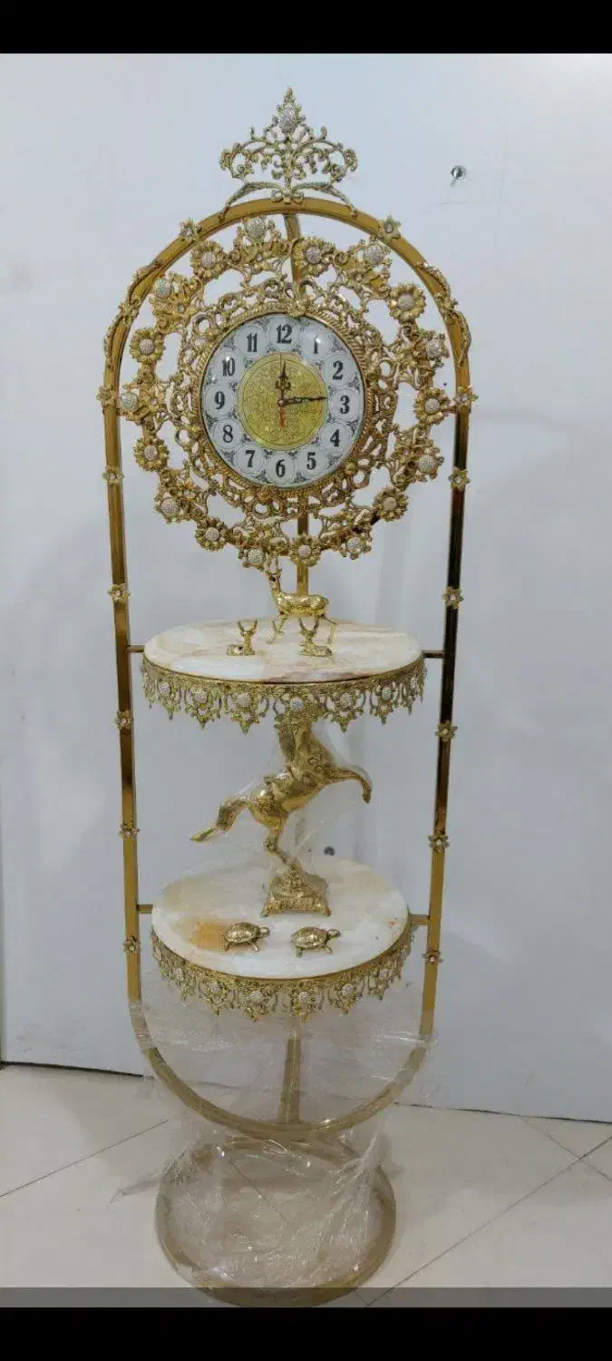 استند کنار سالنی|بوفه، ویترین، کنسول|لردگان, |دیوار