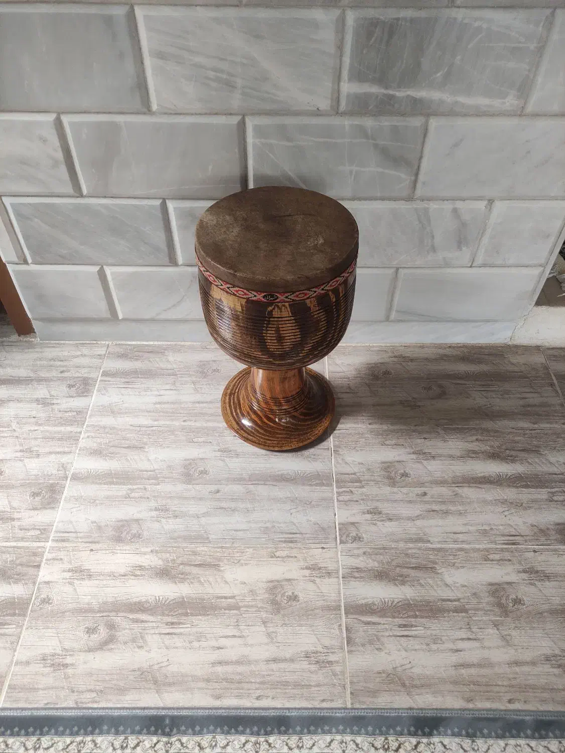 تنبک|سازهای سنتی|کنگاور, |دیوار