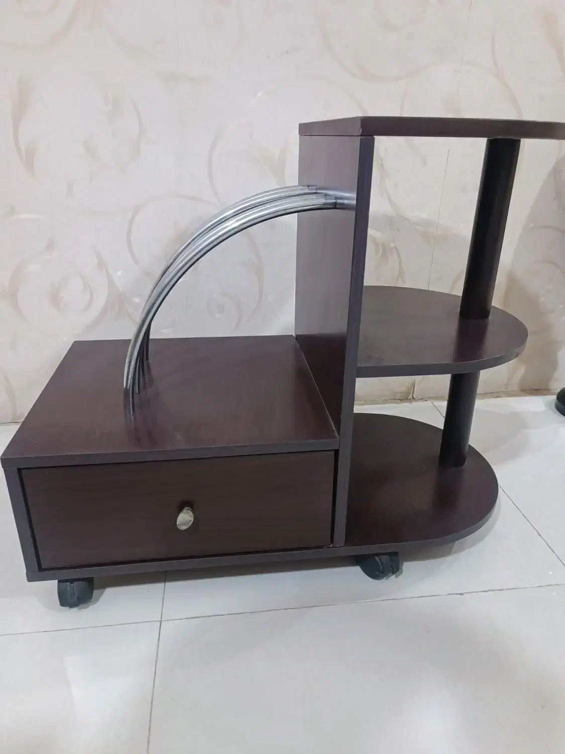 میز روزنامه|مبلمان اداری|بندرعباس, |دیوار