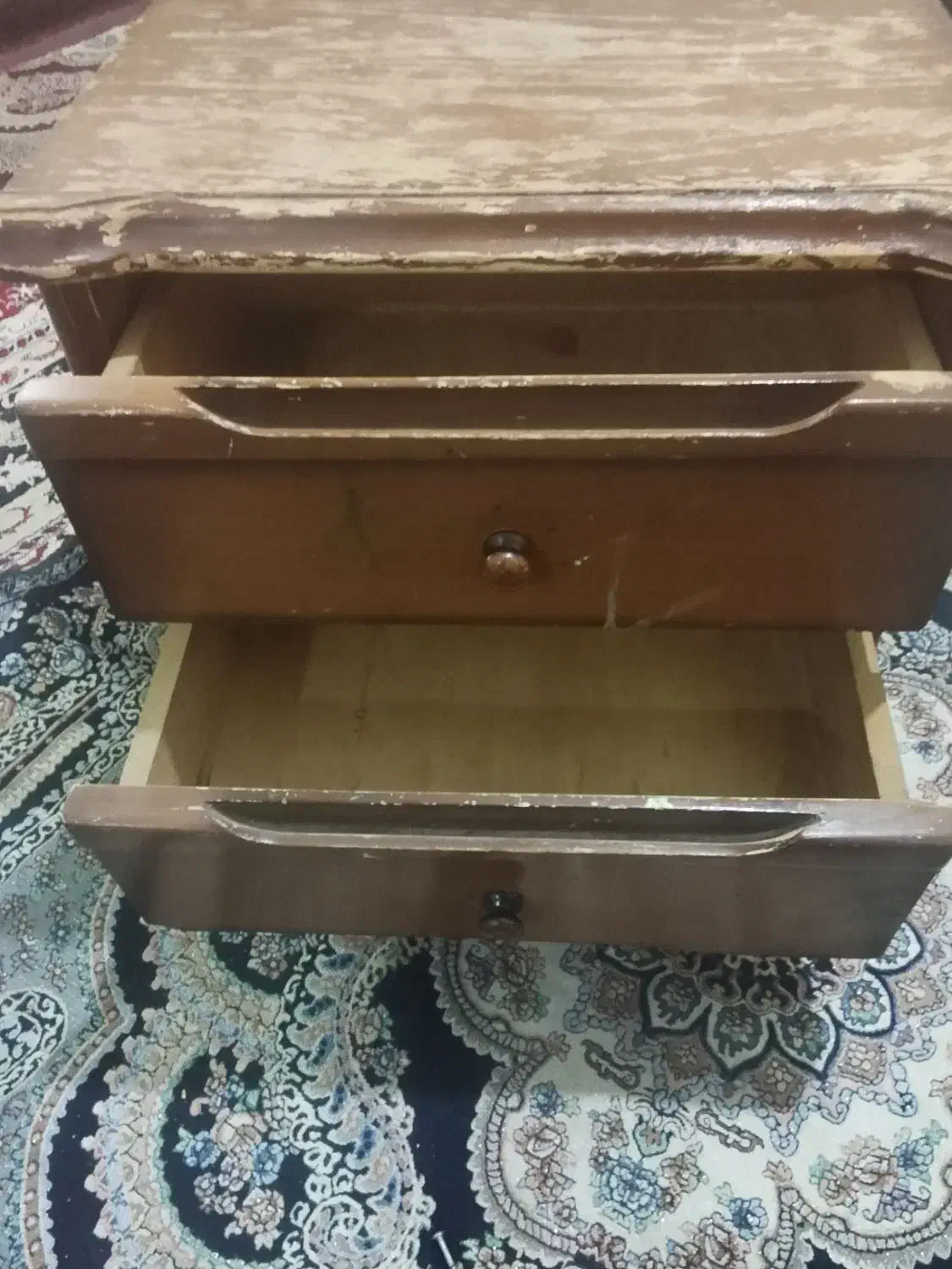 صندلی و کمد پاتختی|صندلی و نیمکت|مشهد, ابوذر|دیوار