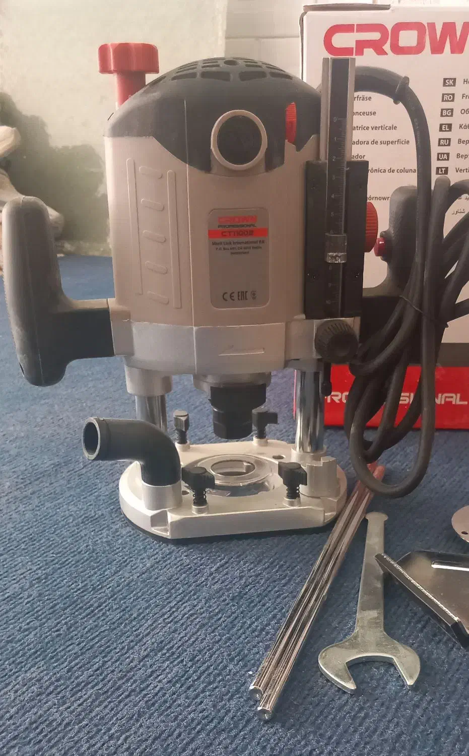 اور فرز|ابزارآلات|دورود, |دیوار