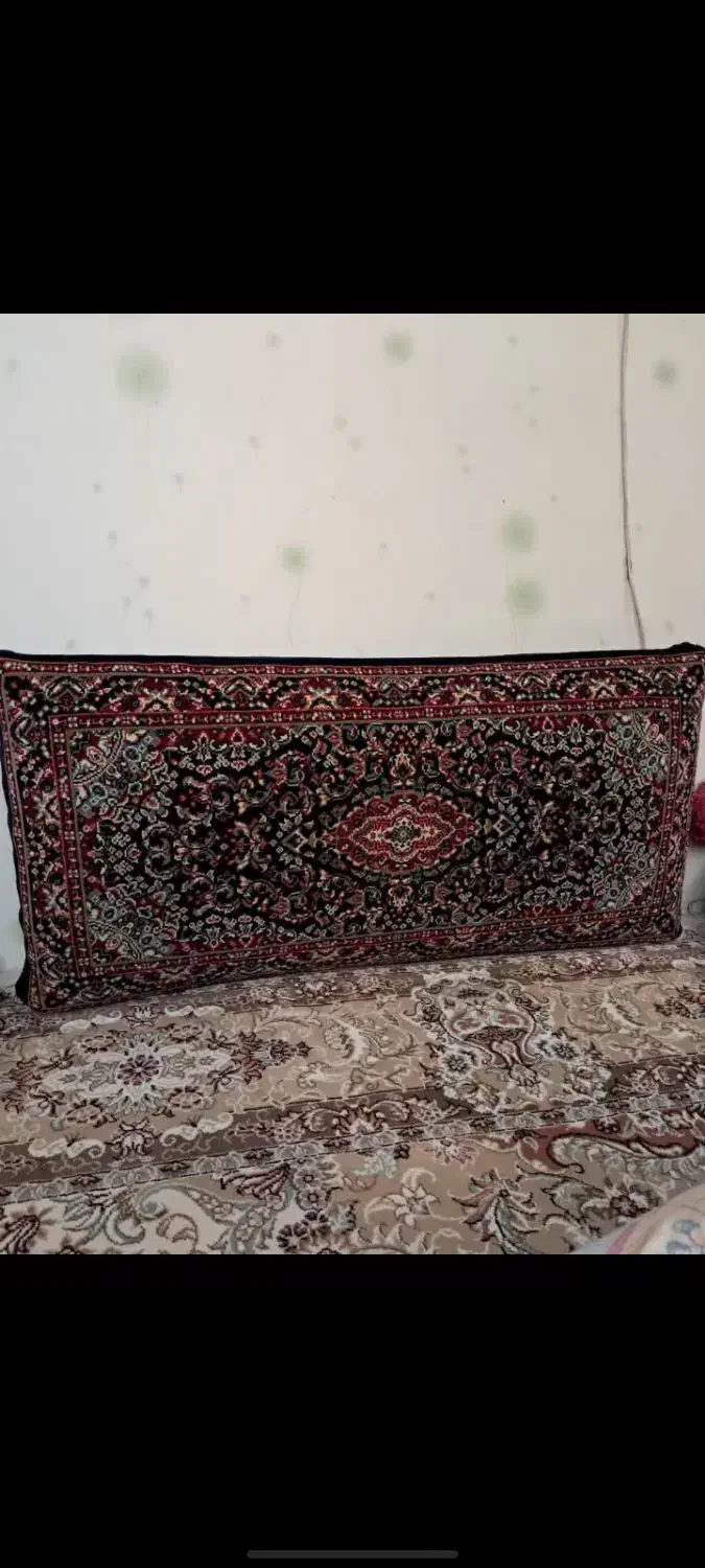 پشتی|پشتی|مشهد, کوه سنگی|دیوار
