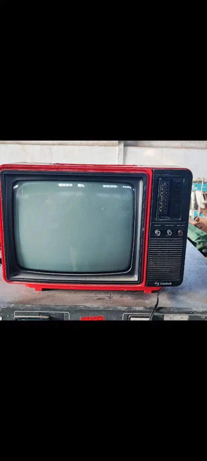 تلویزیون قدیمی (آنتیک )|تلویزیون و پروژکتور|گرگان, |دیوار