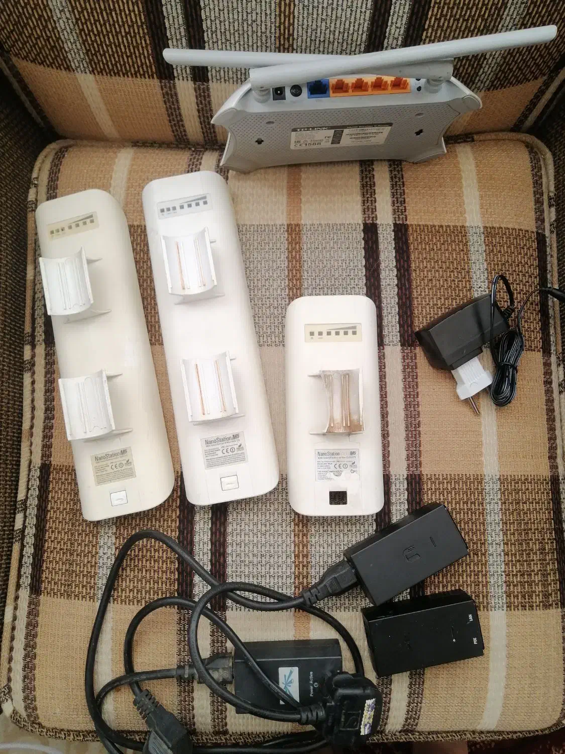 فروش آنتن اینترنت وایرلس و مودم|مودم و تجهیزات شبکه|شیراز, غدیر جنوبی|دیوار