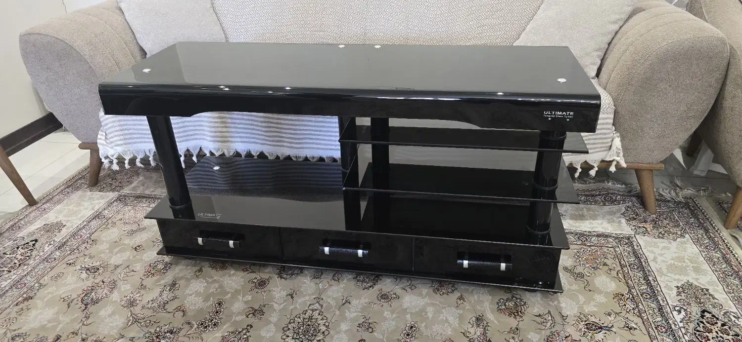 میز LCD ( تلوزیون) شیشه و فلز|میز تلویزیون|تهران, قیام|دیوار
