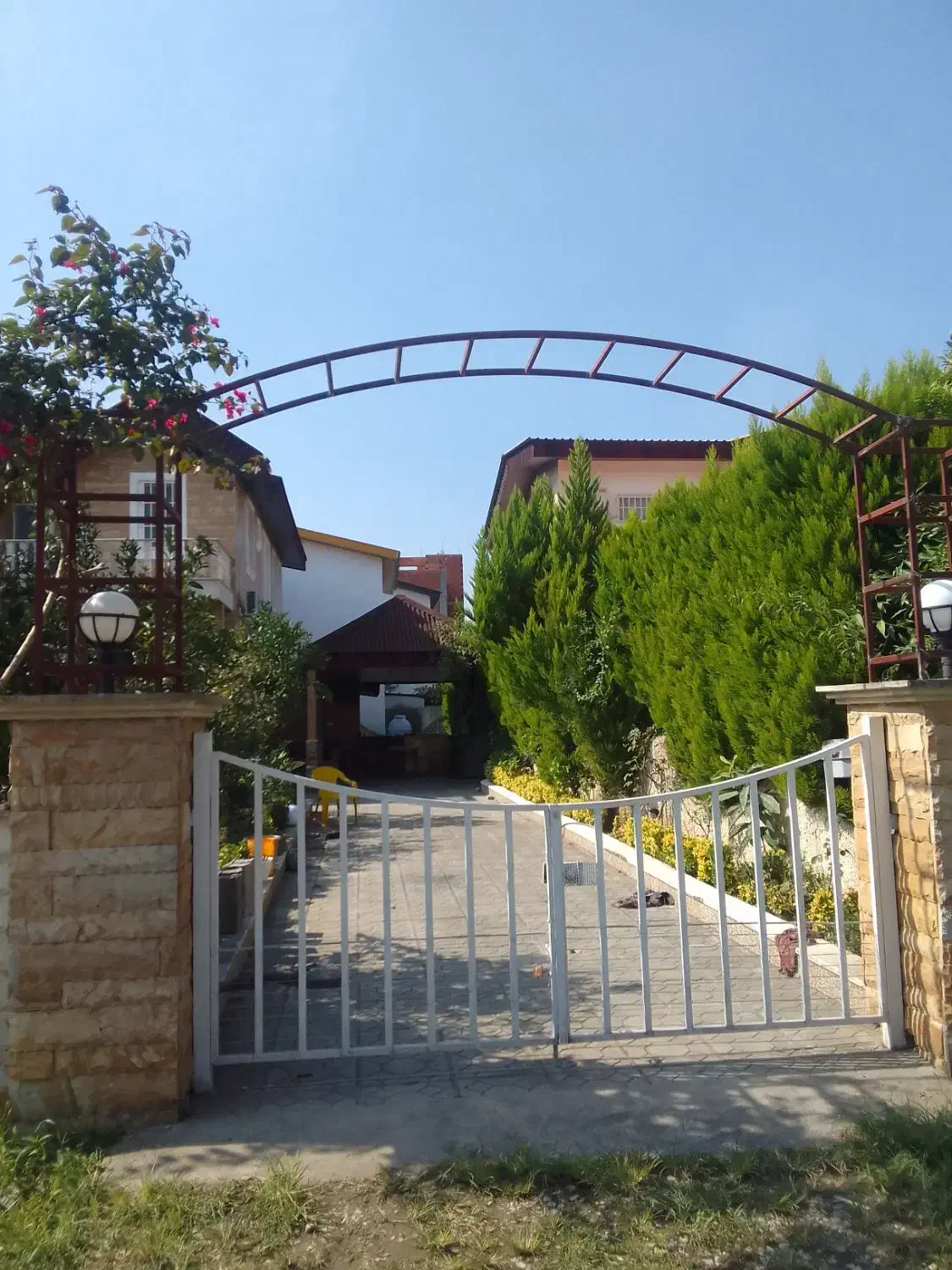 جوشکاری دروپنجره خرپا سربند خانه وغیره|خدمات پیشه و مهارت|نوشهر, |دیوار