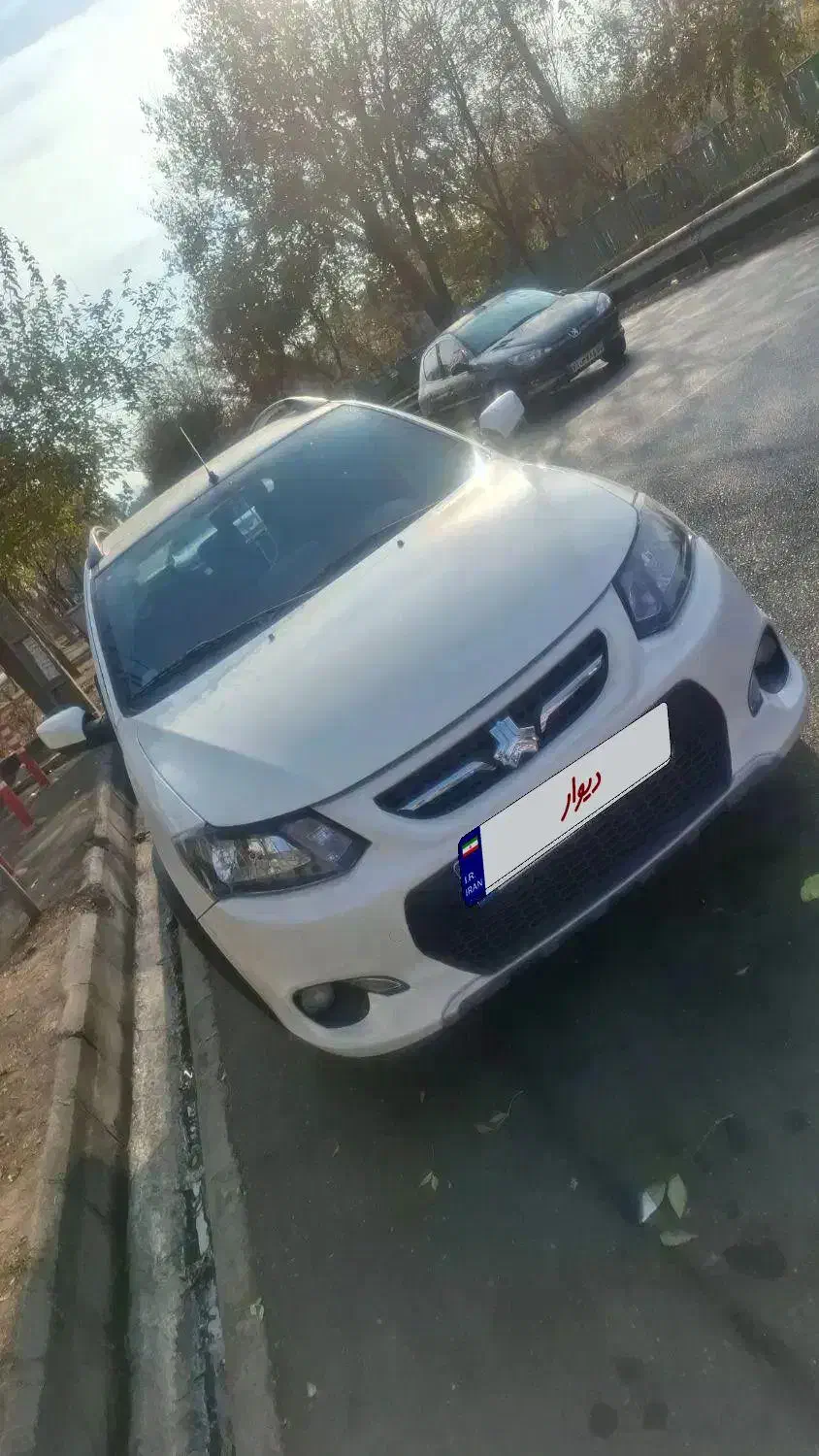 کویک Rپارس خودرویی سفید مشکی بی رنگ|خودرو سواری و وانت|تهران, گلچین|دیوار