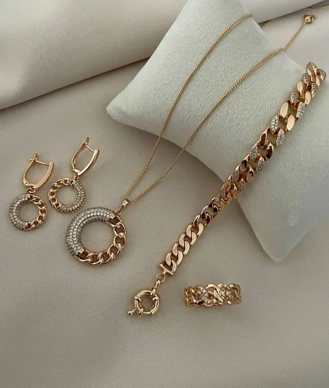 بدلیجات و زیورآلات|بدلیجات|قم, پردیسان|دیوار