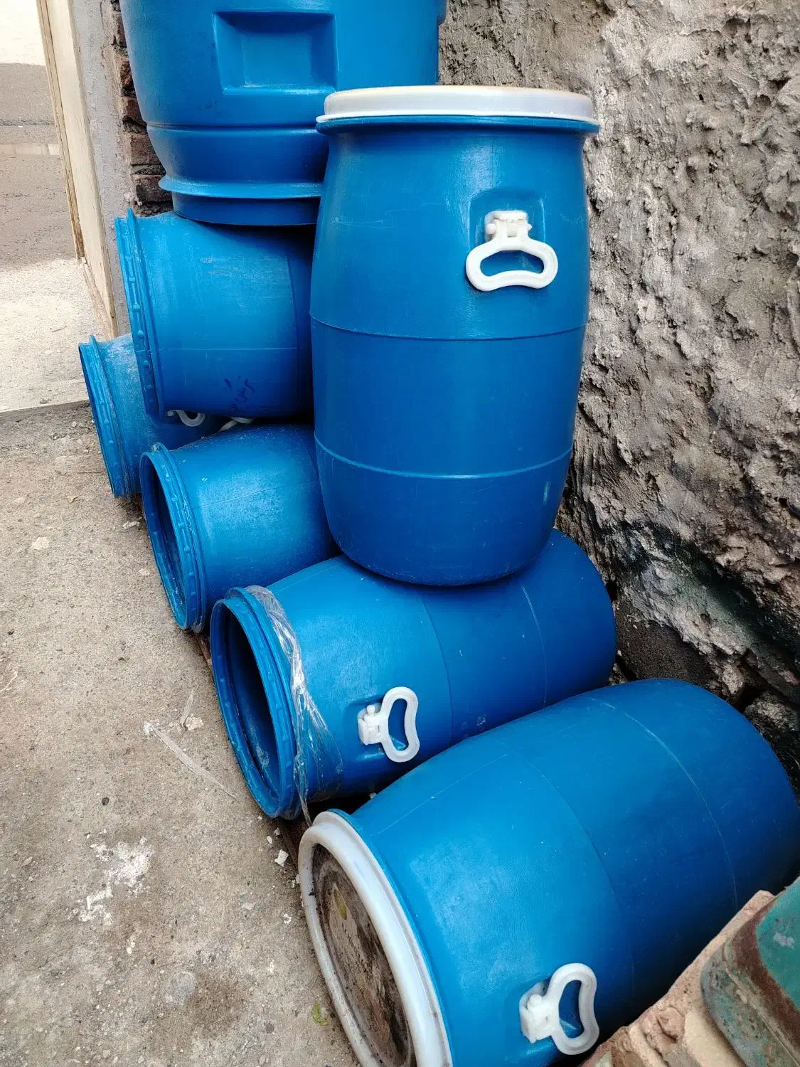 بشکه 100 و 50 لیتری|ظروف نگهدارنده، پلاستیکی، یک‌بارمصرف|پارس‌آباد, |دیوار